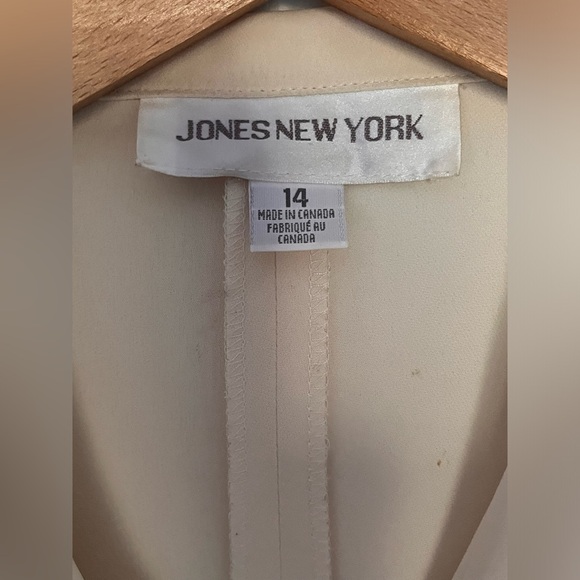 JONES NEW YORK Women's Skirt Blouse Suit 2 Piece Set Classic Minimalist Neutral - Picture 5 of 14